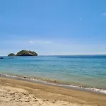 Casa Da Torre Vista Mar E Montanha, Perto Do Ilheu De Franca Prázdninový dům