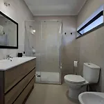 Casa Da Torre Vista Mar E Montanha, Perto Do Ilheu De Franca Semesterbostad