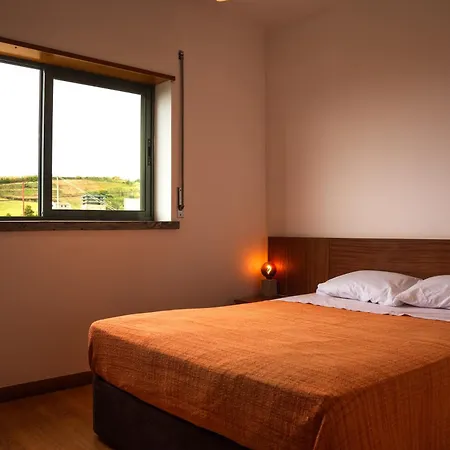 Дом отдыха Casa Da Torre Вила-Франка-ду-Кампу