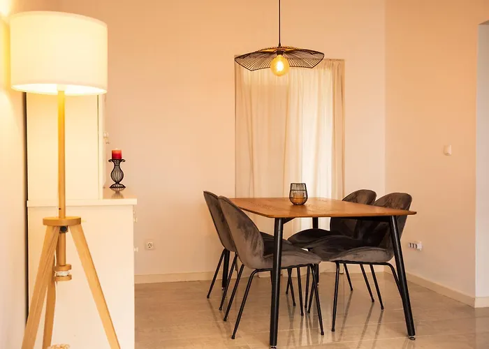 בית נופש Casa Da Torre Vista Mar E Montanha, Perto Do Ilheu De Franca *